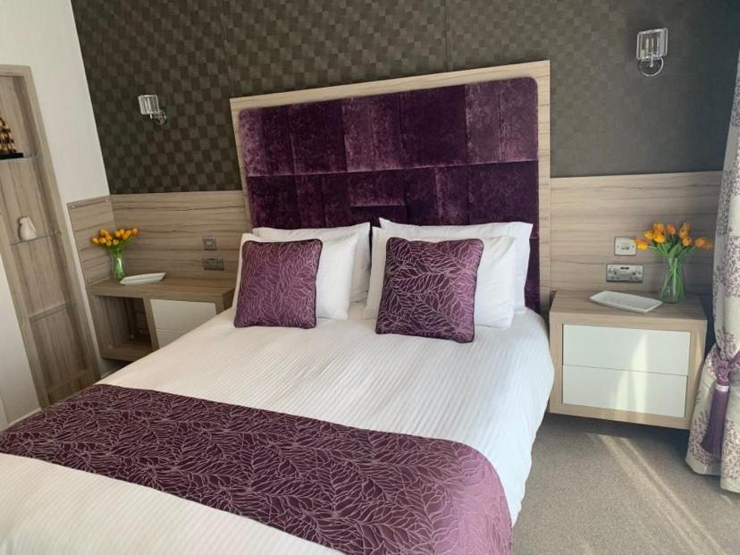 Muscovy Lodge With Hot Tub At Tattershall Lakes Country Park Екстериор снимка