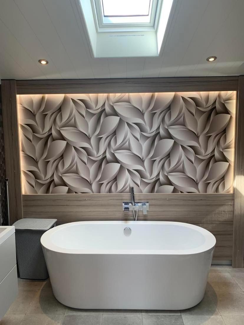 Muscovy Lodge With Hot Tub At Tattershall Lakes Country Park Екстериор снимка